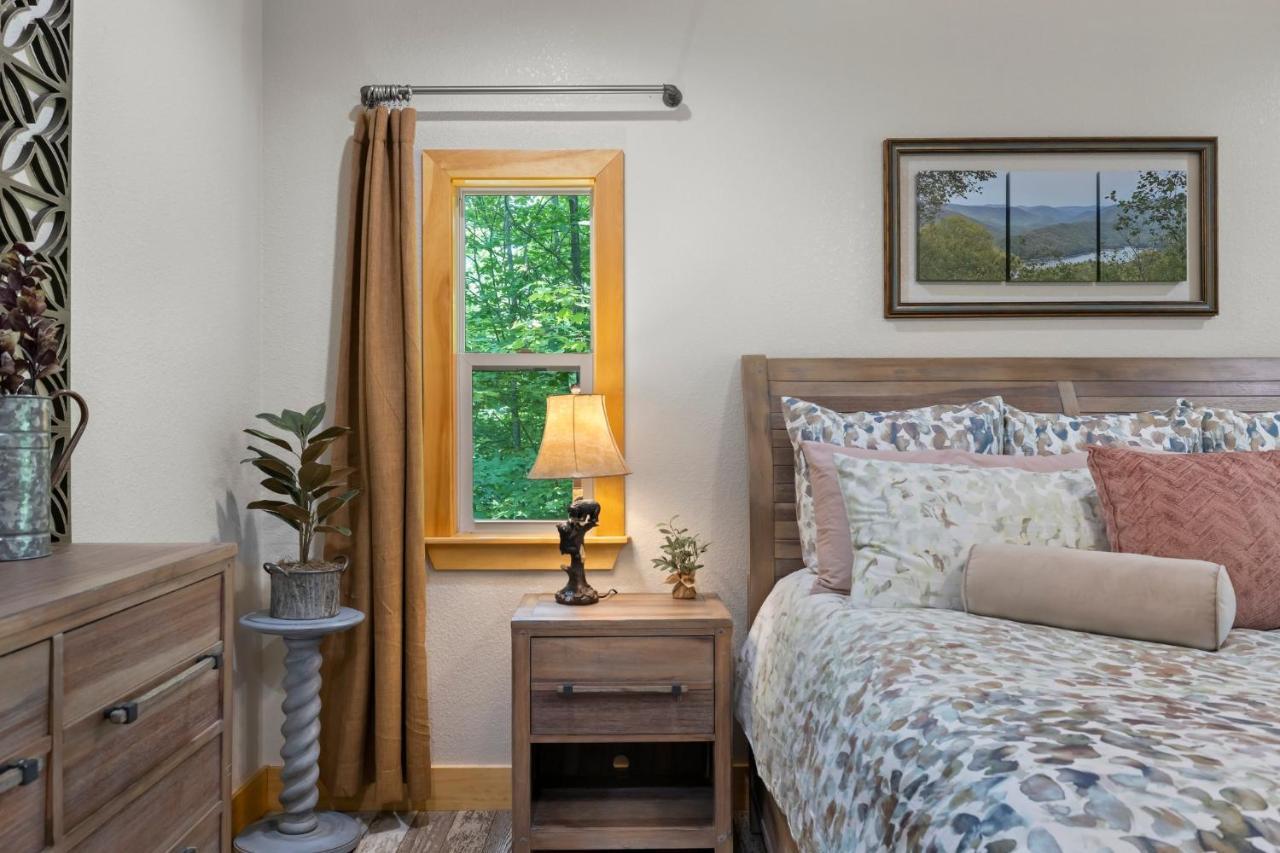 Stunning Views, Superb Atmosphere, Modern Amenities, In The Middle Of Nature Bryson City Kültér fotó