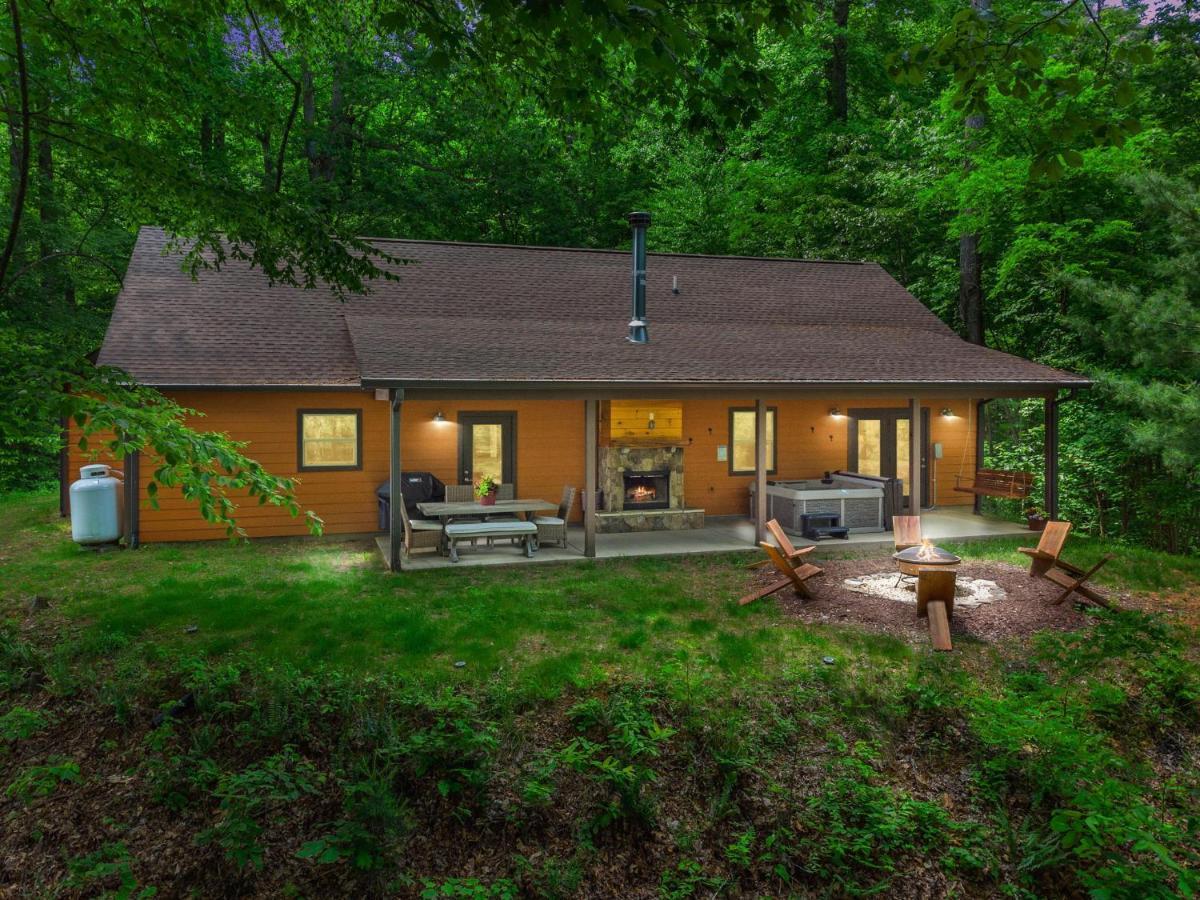 Stunning Views, Superb Atmosphere, Modern Amenities, In The Middle Of Nature Bryson City Kültér fotó