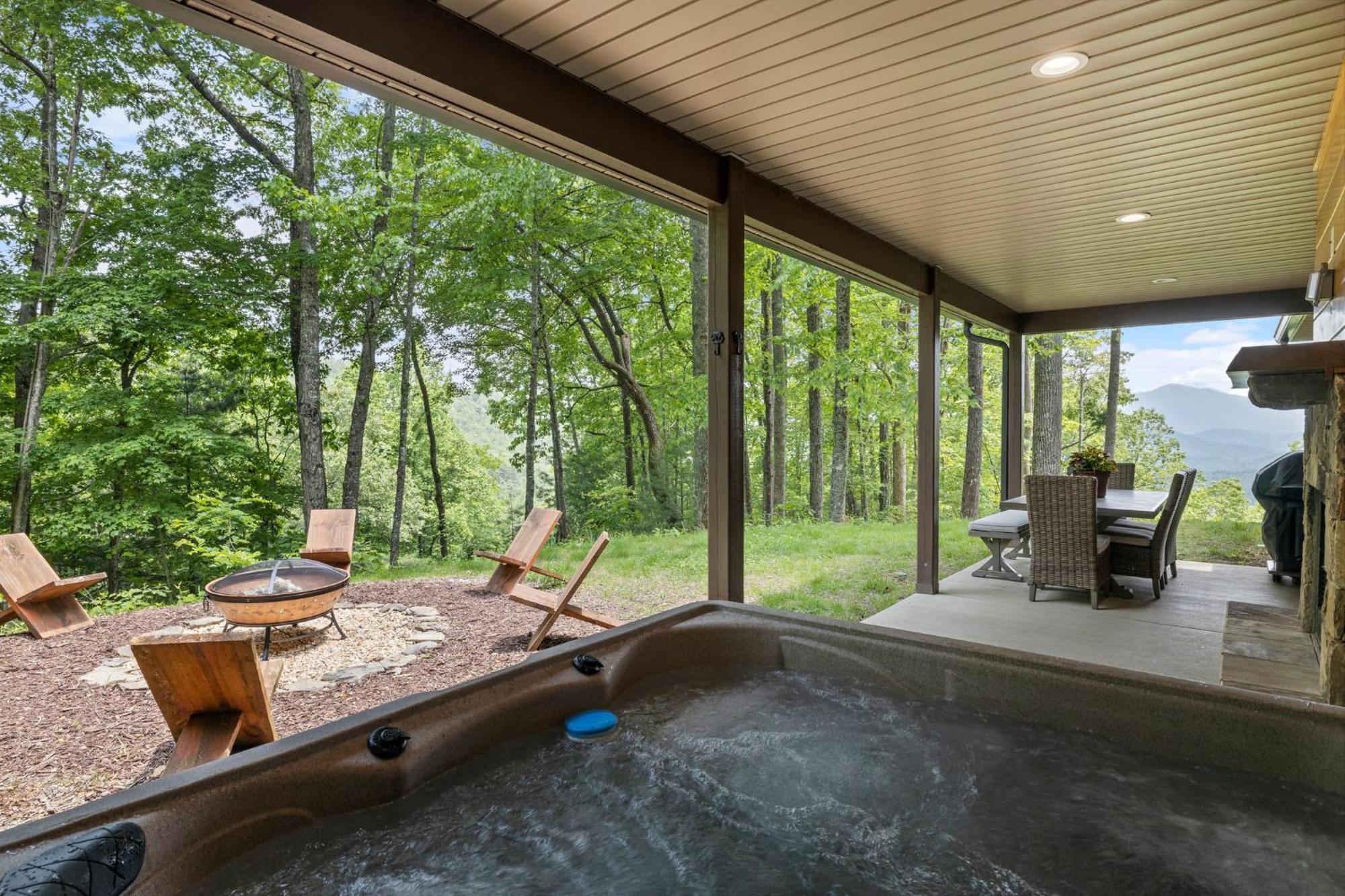 Stunning Views, Superb Atmosphere, Modern Amenities, In The Middle Of Nature Bryson City Kültér fotó
