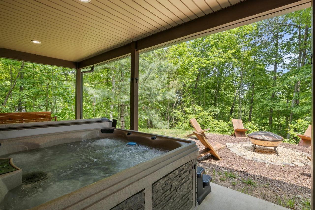 Stunning Views, Superb Atmosphere, Modern Amenities, In The Middle Of Nature Bryson City Kültér fotó